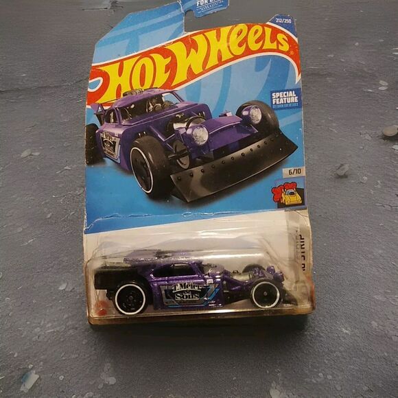 Hot Wheels Astro Rat 2021 #212 Purple T. Meier Sous And  Baja Bone Shaker #3 NOS - Picture 2 of 11